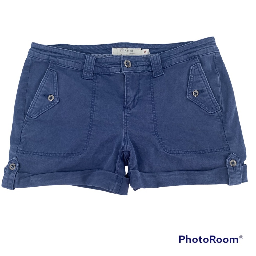 TORRID Short Shorts Mid  Rise Size 12 Rolled Hem Stretch Denim Shorts